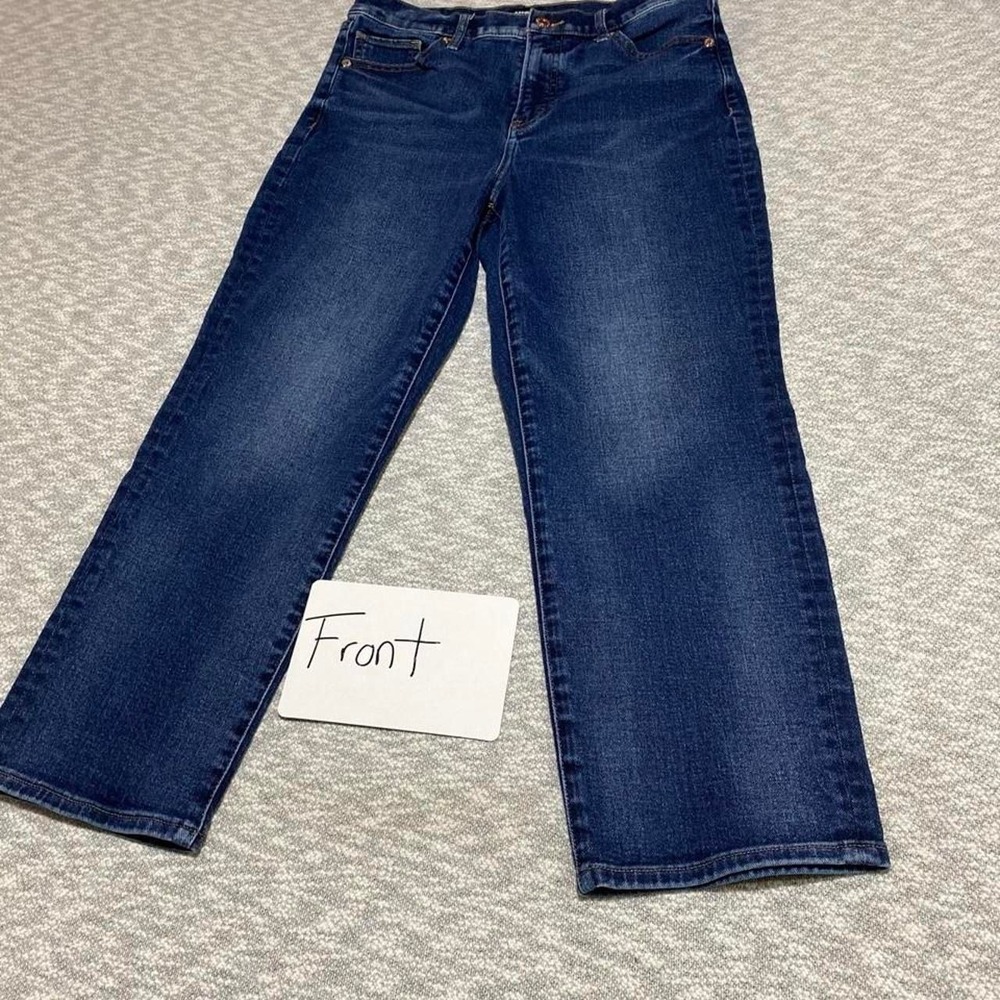 Express dark wash straight leg denim jeans capri women 8'S. SKU-B986